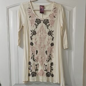 Floral Embroidered Cream Top